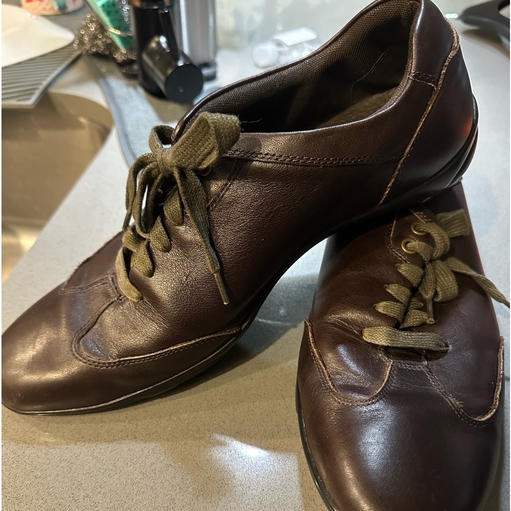 Men’s shoes